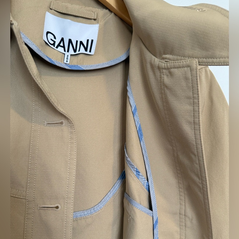 Ganni Beige Cropped Button Jacket - Picture 6 of 8